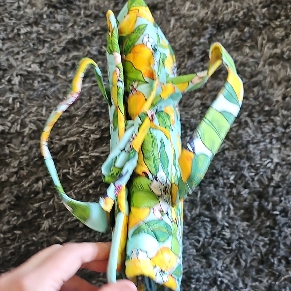 Vera Bradley Yellow and Green Cosmetic Bag with Lemon Print - Picture 7 of 8